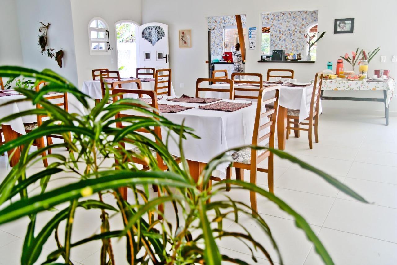 Acomodação com café da manhã  Casa Mani Ubatuba